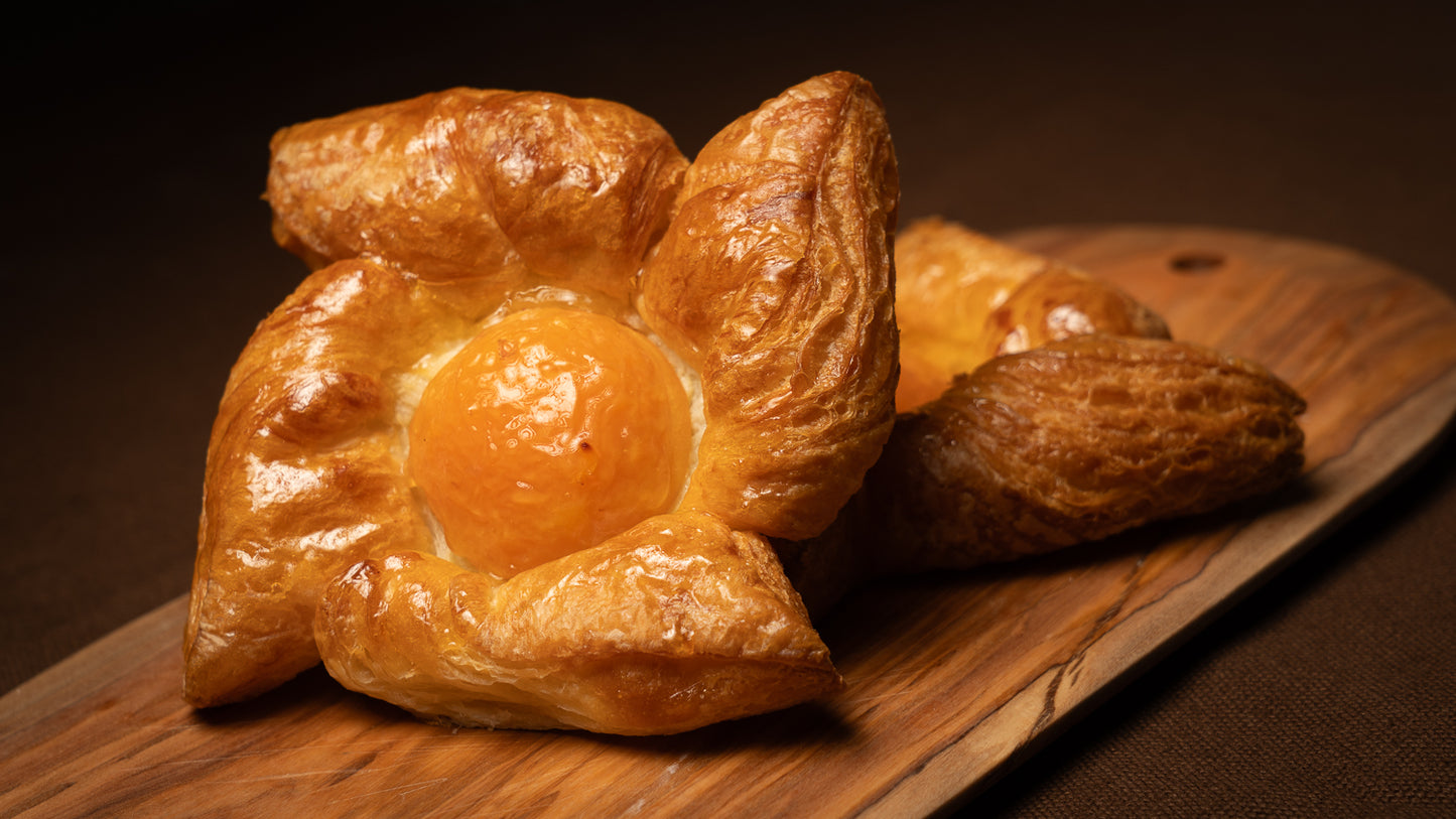 Apricot Croissant